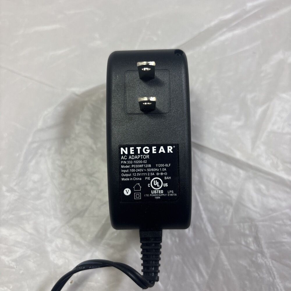NETGEAR R6300 AC1750 Dual Band Smart WiFi Gigabit Router 1300Mbps - Picture 10 of 13